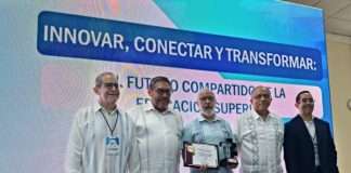 ARENA GALLOS LLEVA A LA UAA AL RECONOCIMIENTO NACIONAL POR INNOVACIÓN EDUCATIVA